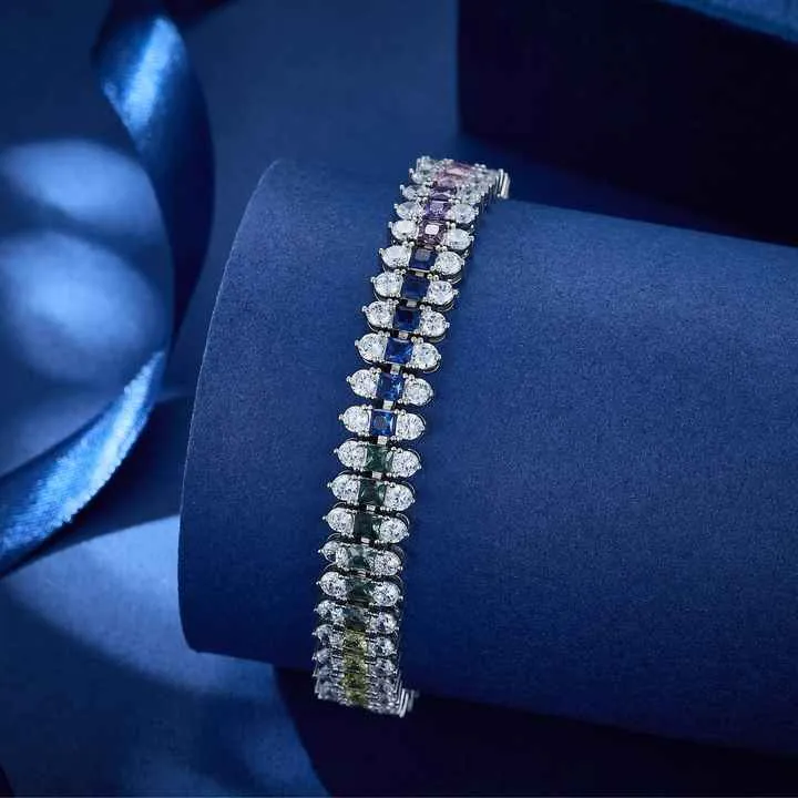 أساور ساحرة من سبائك الزركونيا المكعبة - cubic zirconia alloy charm bracelets