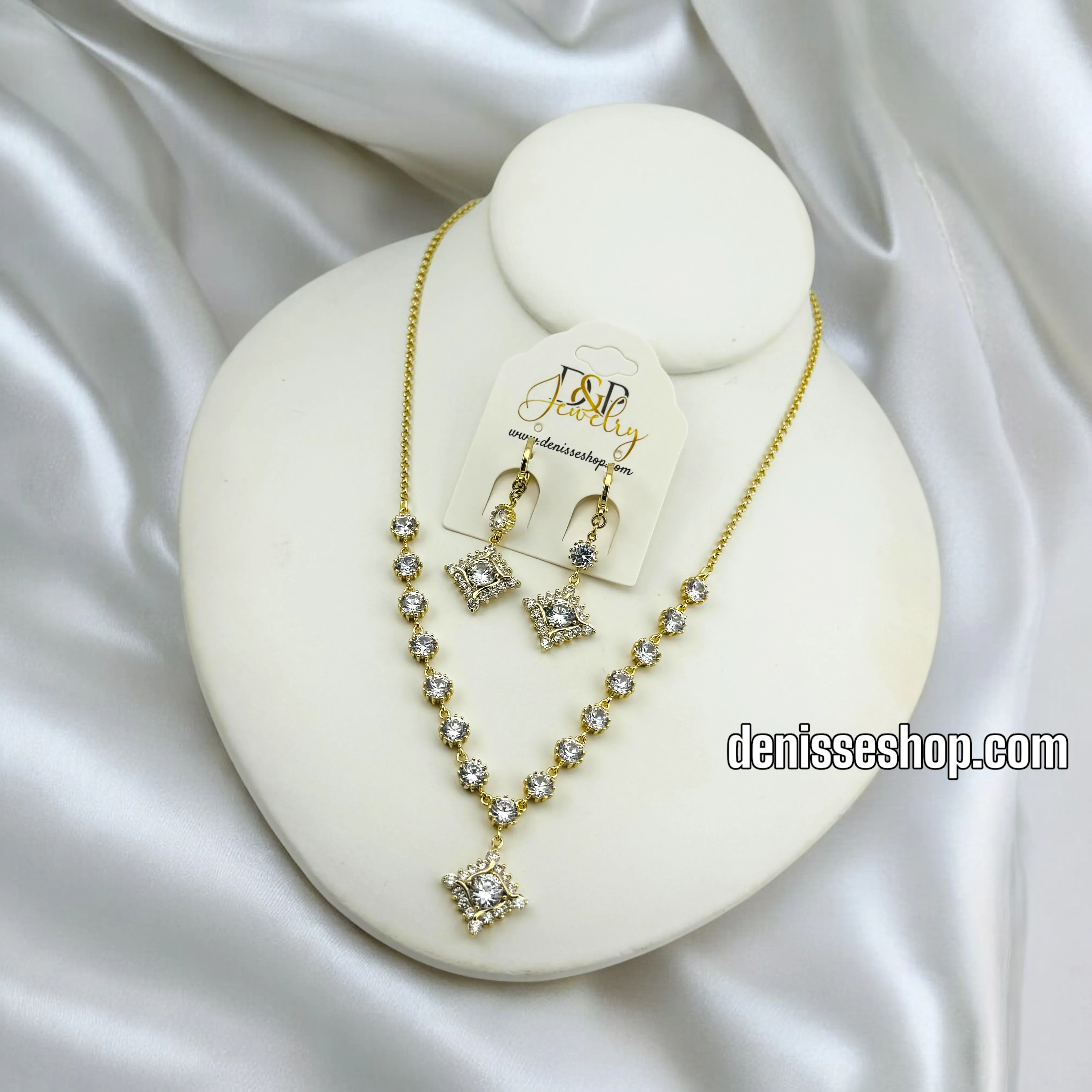 14K ELEGANT WHITE STONE NECKLACE SET 18'' N214