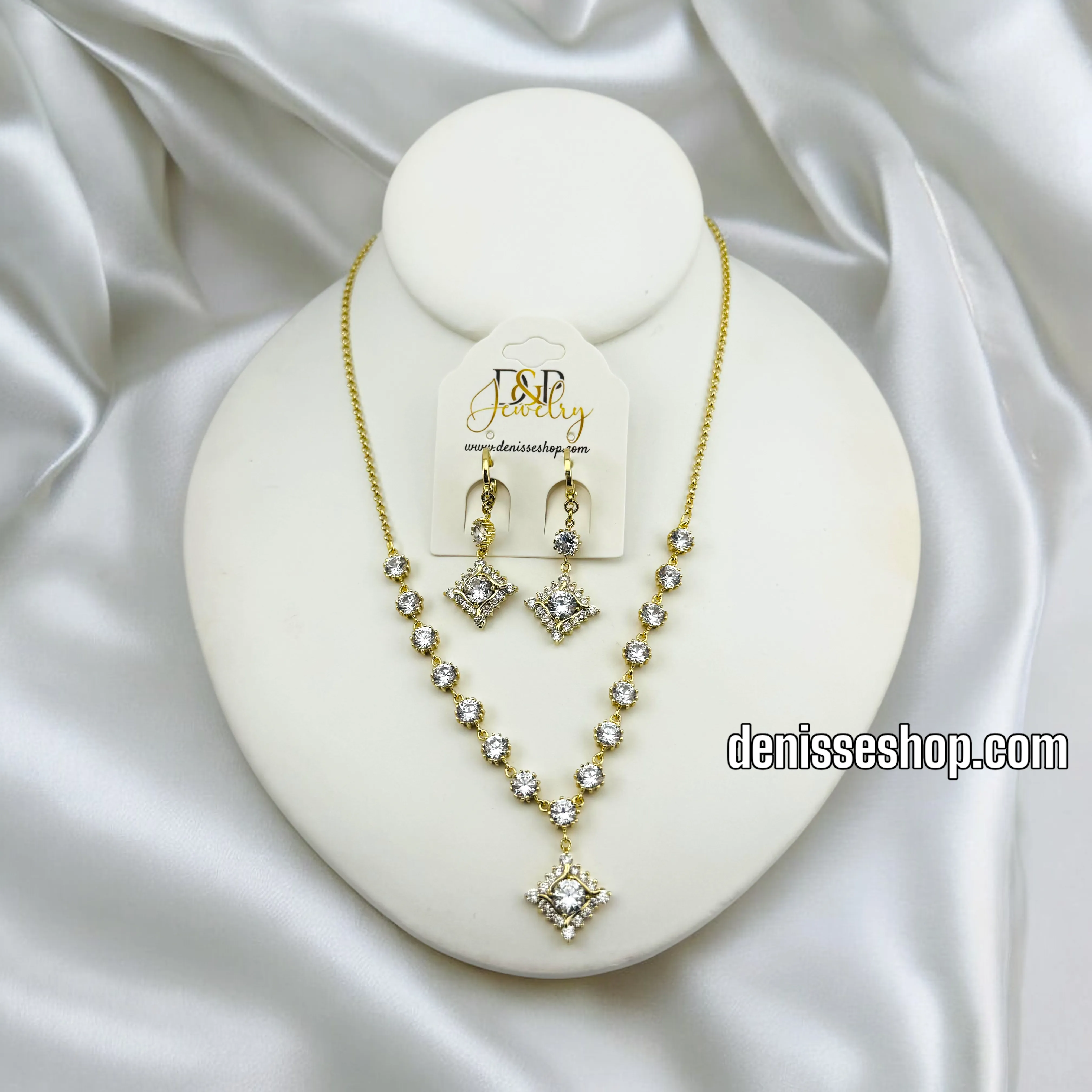 14K ELEGANT WHITE STONE NECKLACE SET 18'' N214