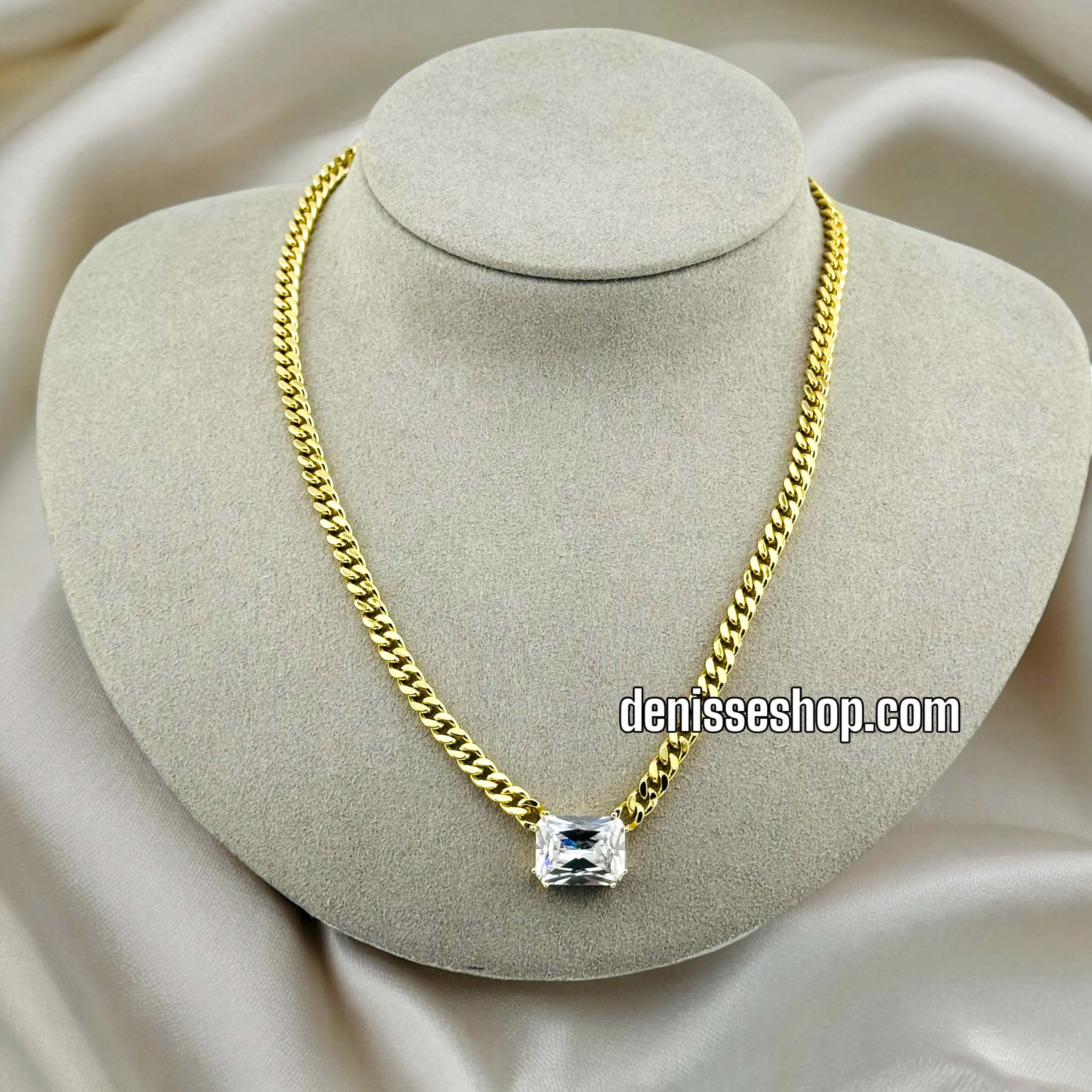14K FASHION WHITE STONE NECKLACE SET  18'' C55
