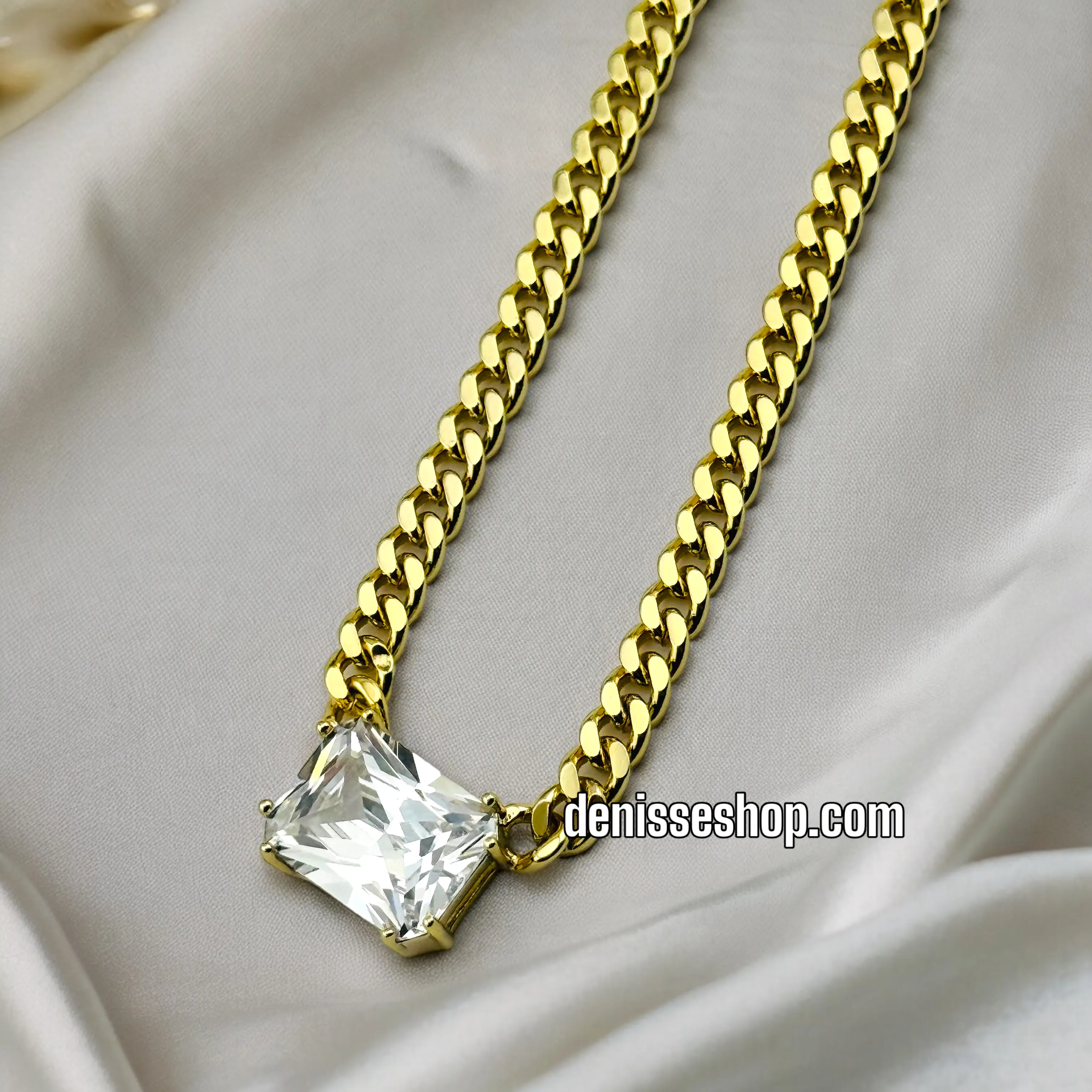 14K FASHION WHITE STONE NECKLACE SET  18'' C55
