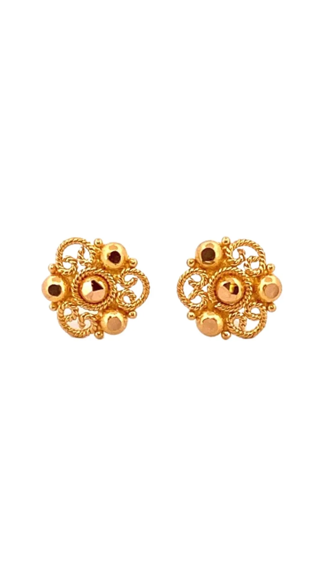 22K Gold Stylish Stud Earrings