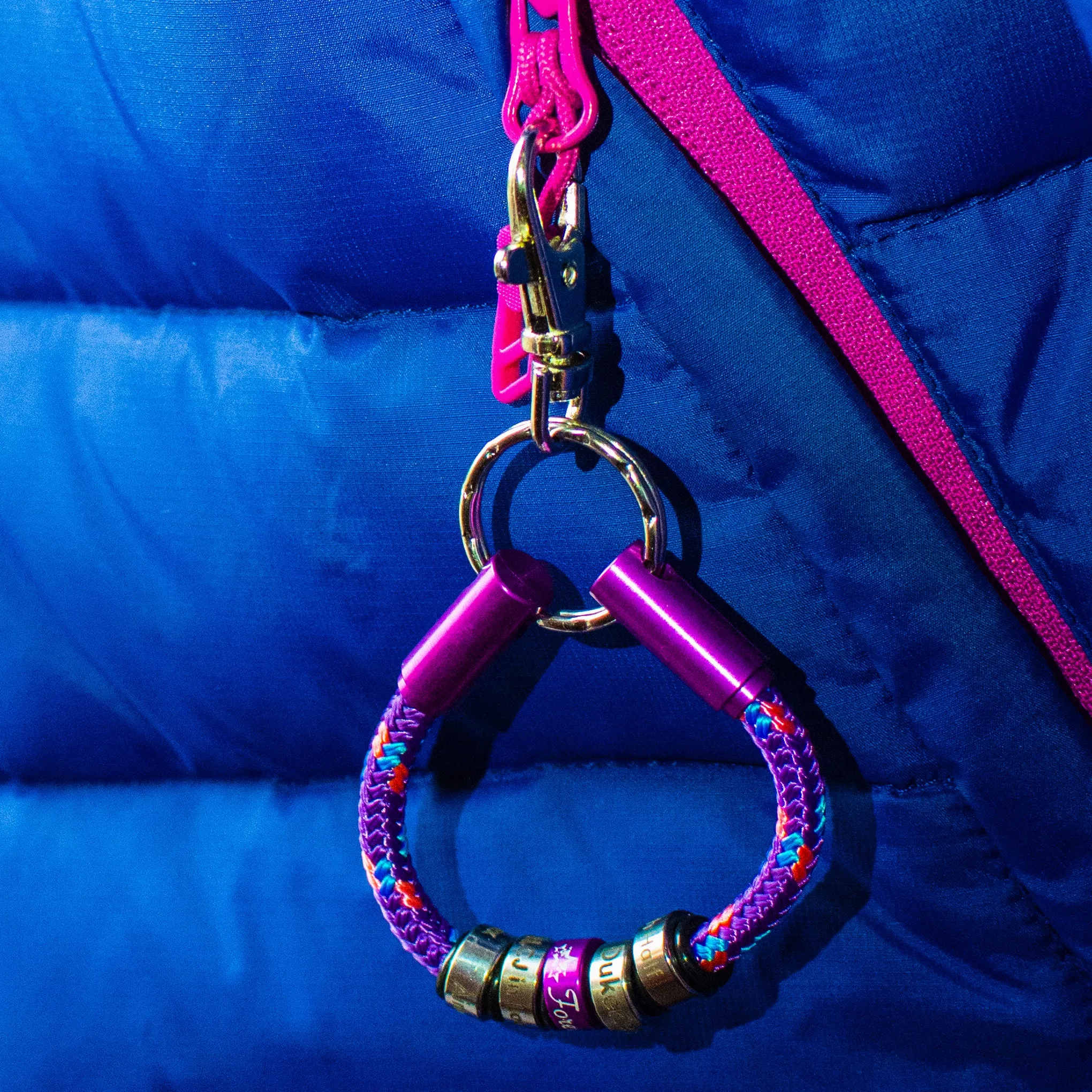 Alien NOTCH Charm