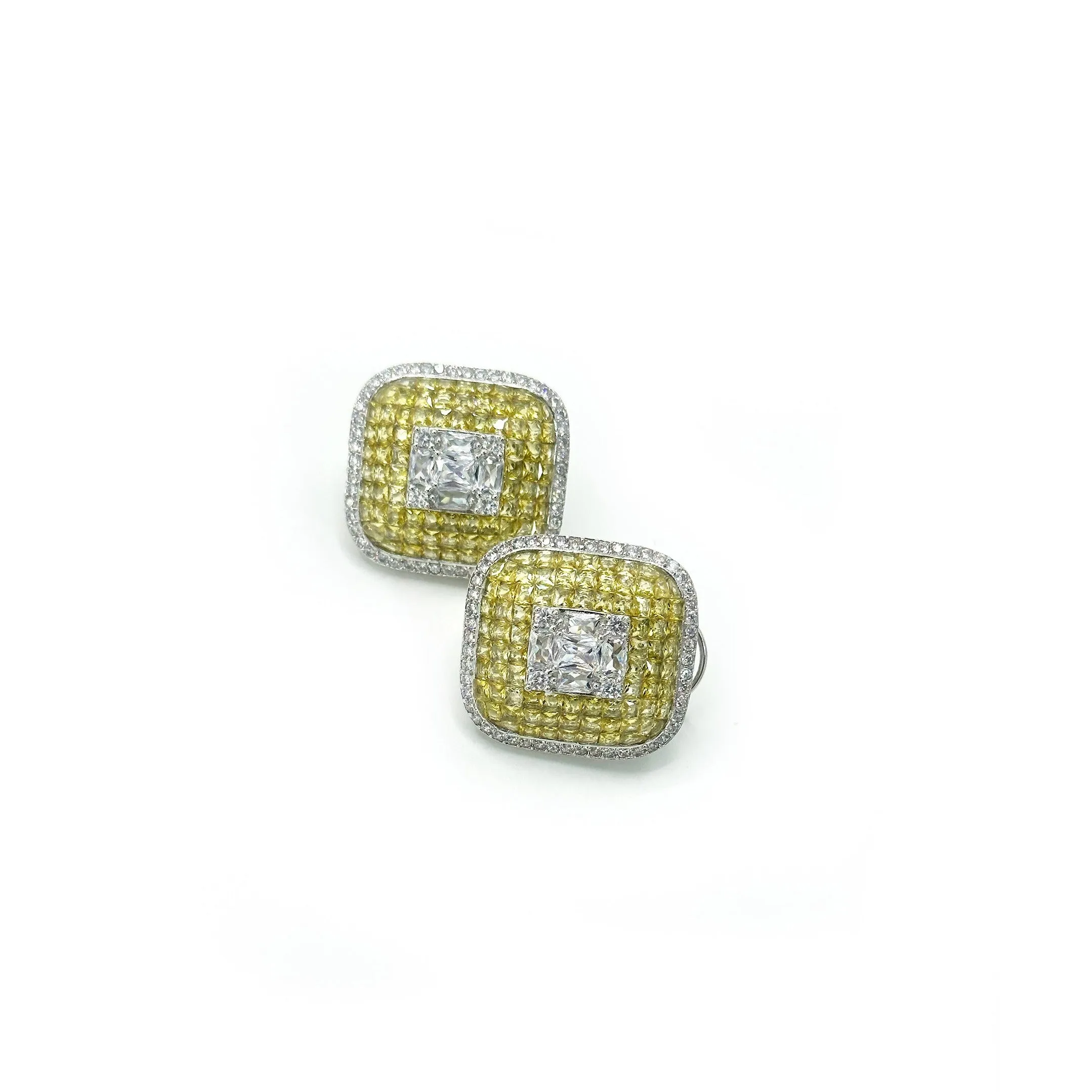 Anessa Studded Earrings