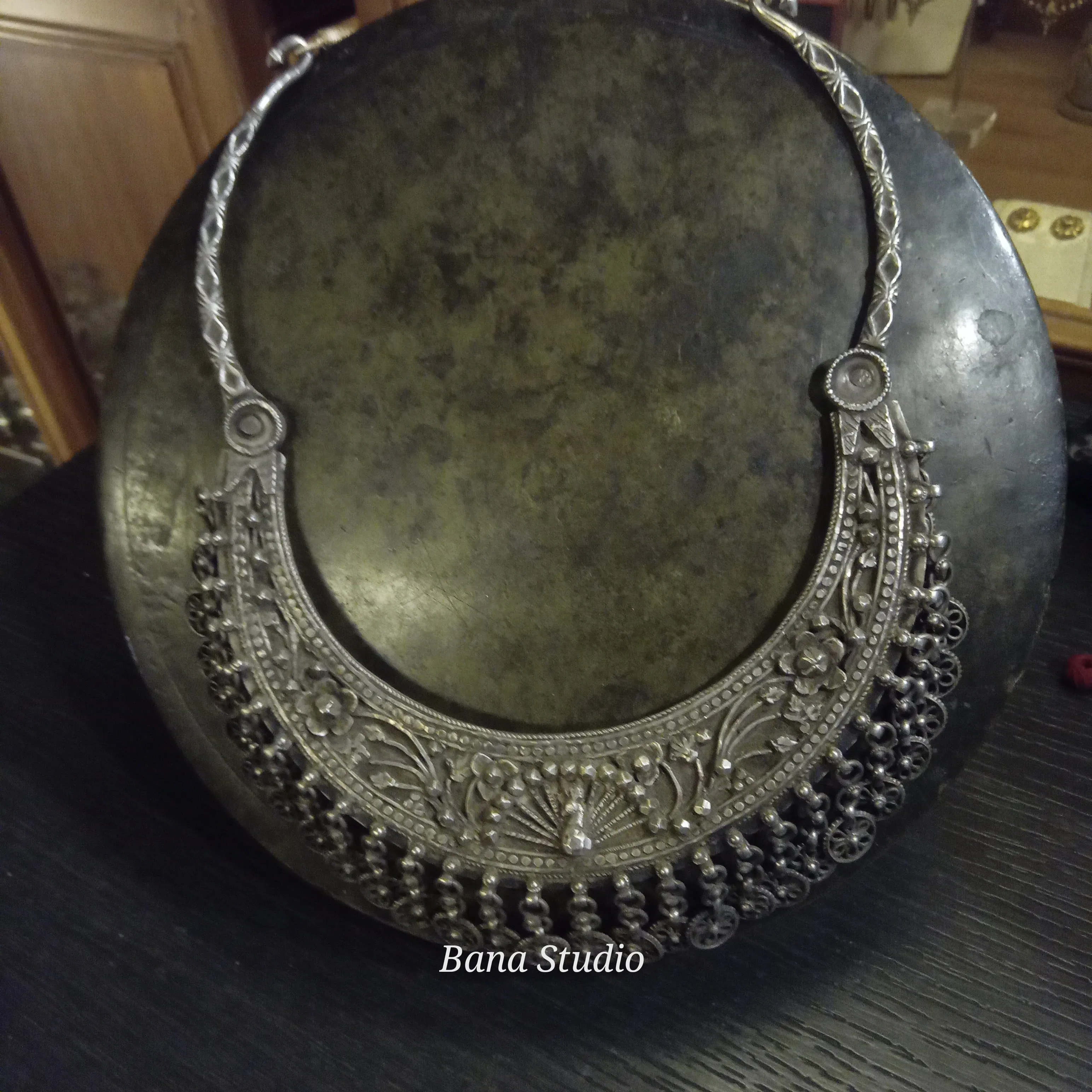Awadh Sil Hasli