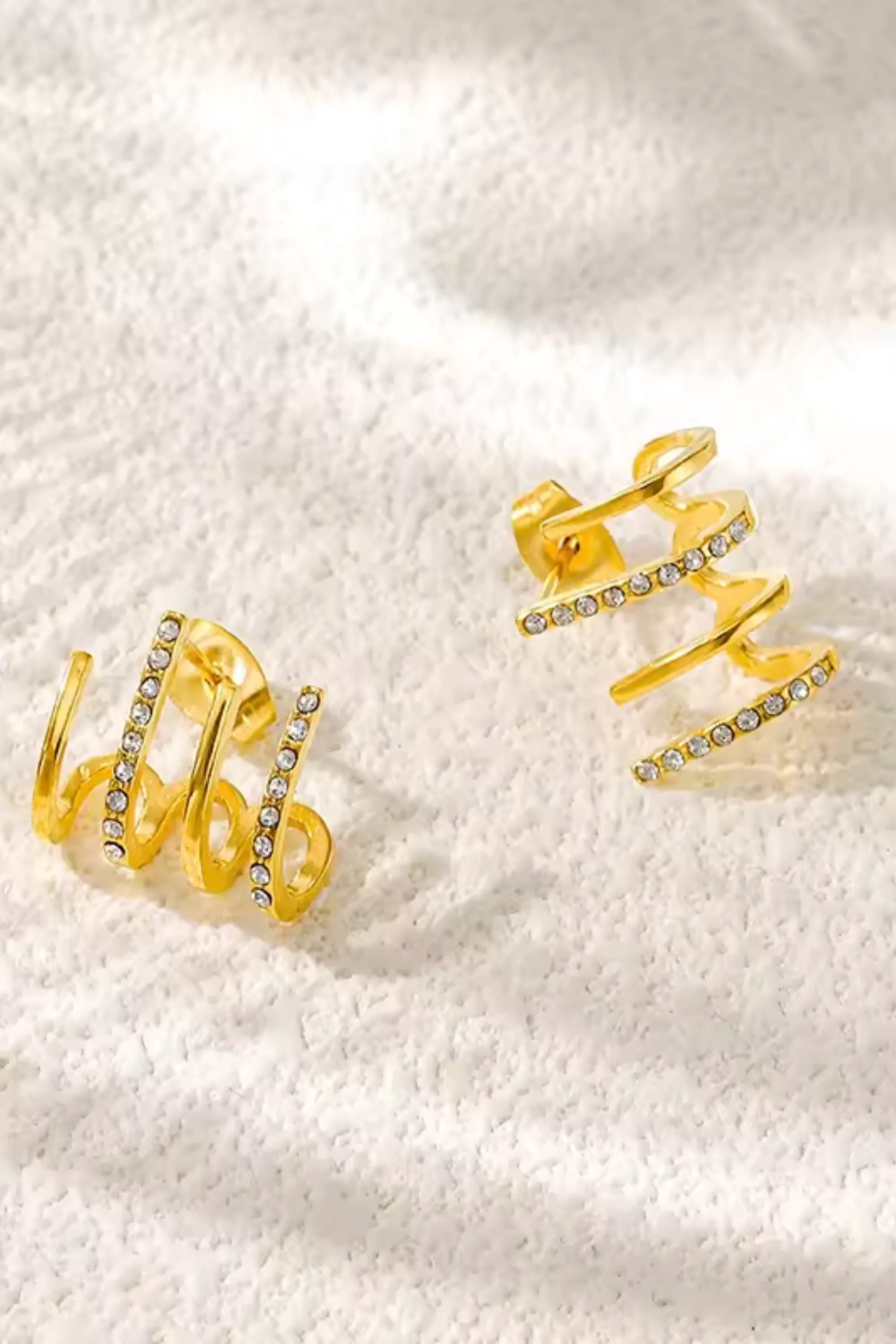 Claw Stud Earrings