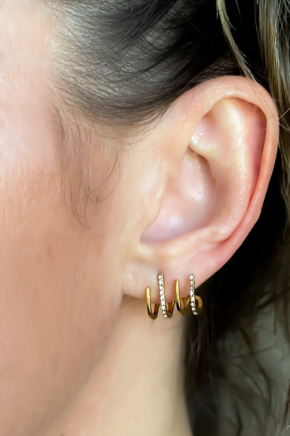 Claw Stud Earrings