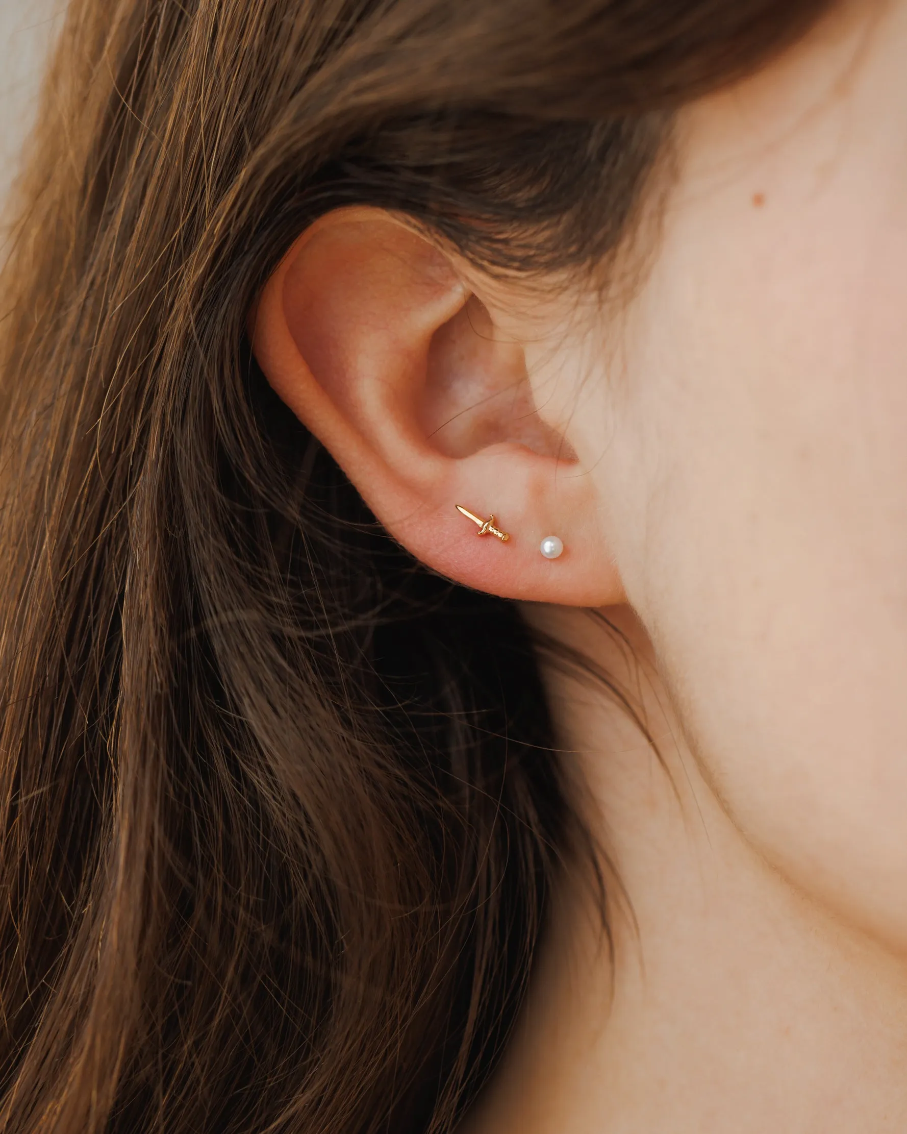 Dagger Studs