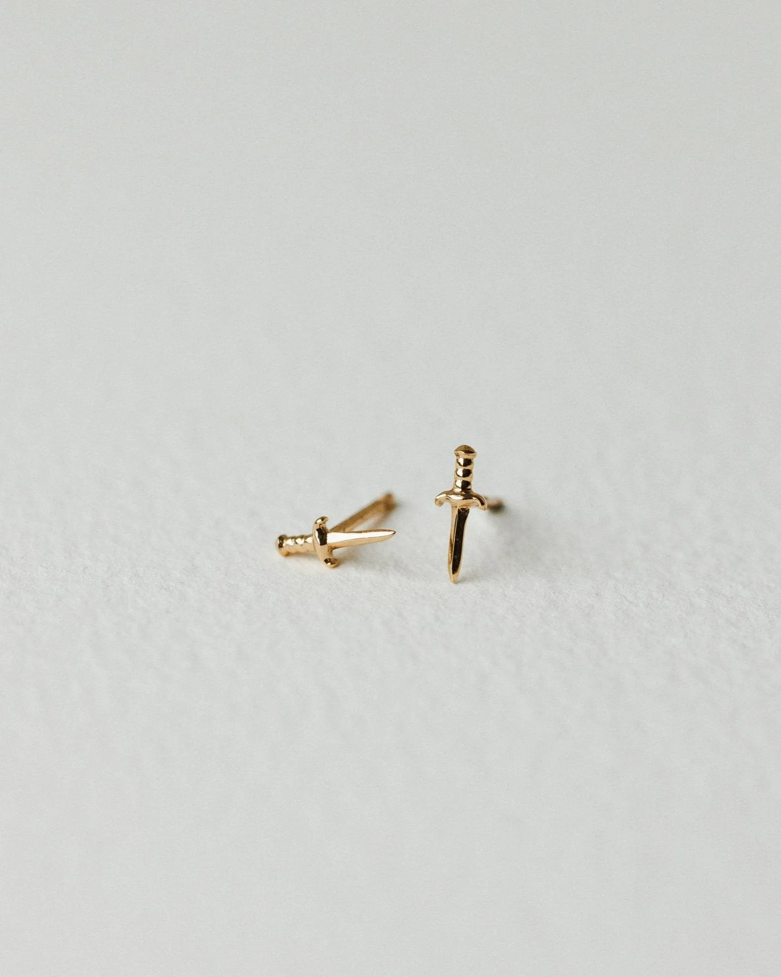Dagger Studs