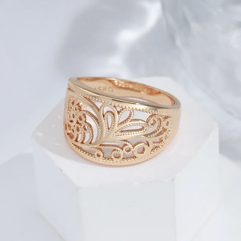 Elegant Hollow Texture Glossy 585 Gold Color Wide Rings For Women