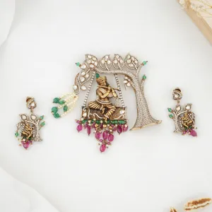 Graceful Krishna Victorian Pendant set