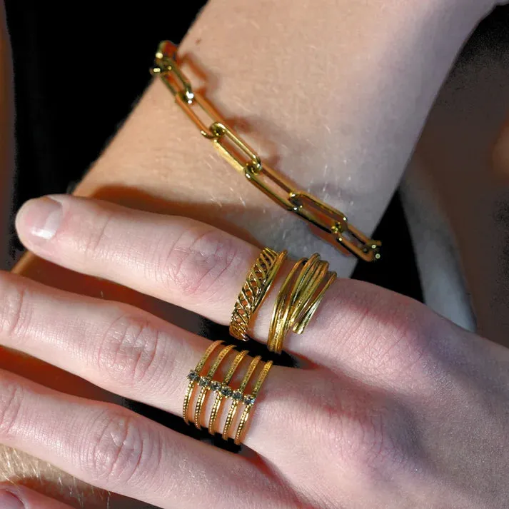 HACKNEY NINE // PAZIA RING