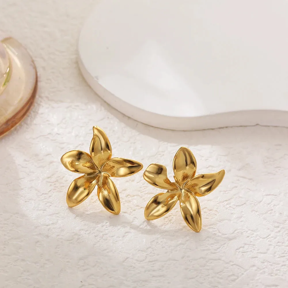 Hypoallergenic Stylish Vintage Flower Stud Earrings
