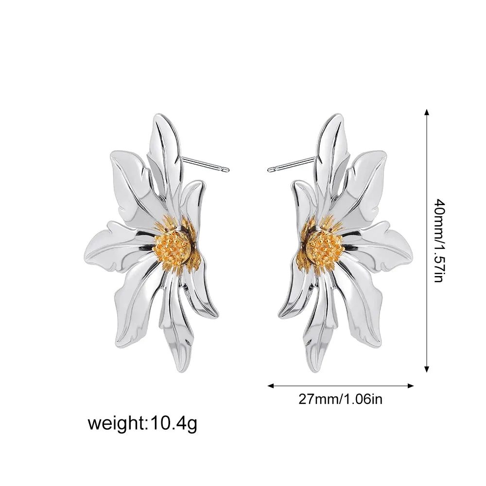 Hypoallergenic Stylish Vintage Flower Stud Earrings