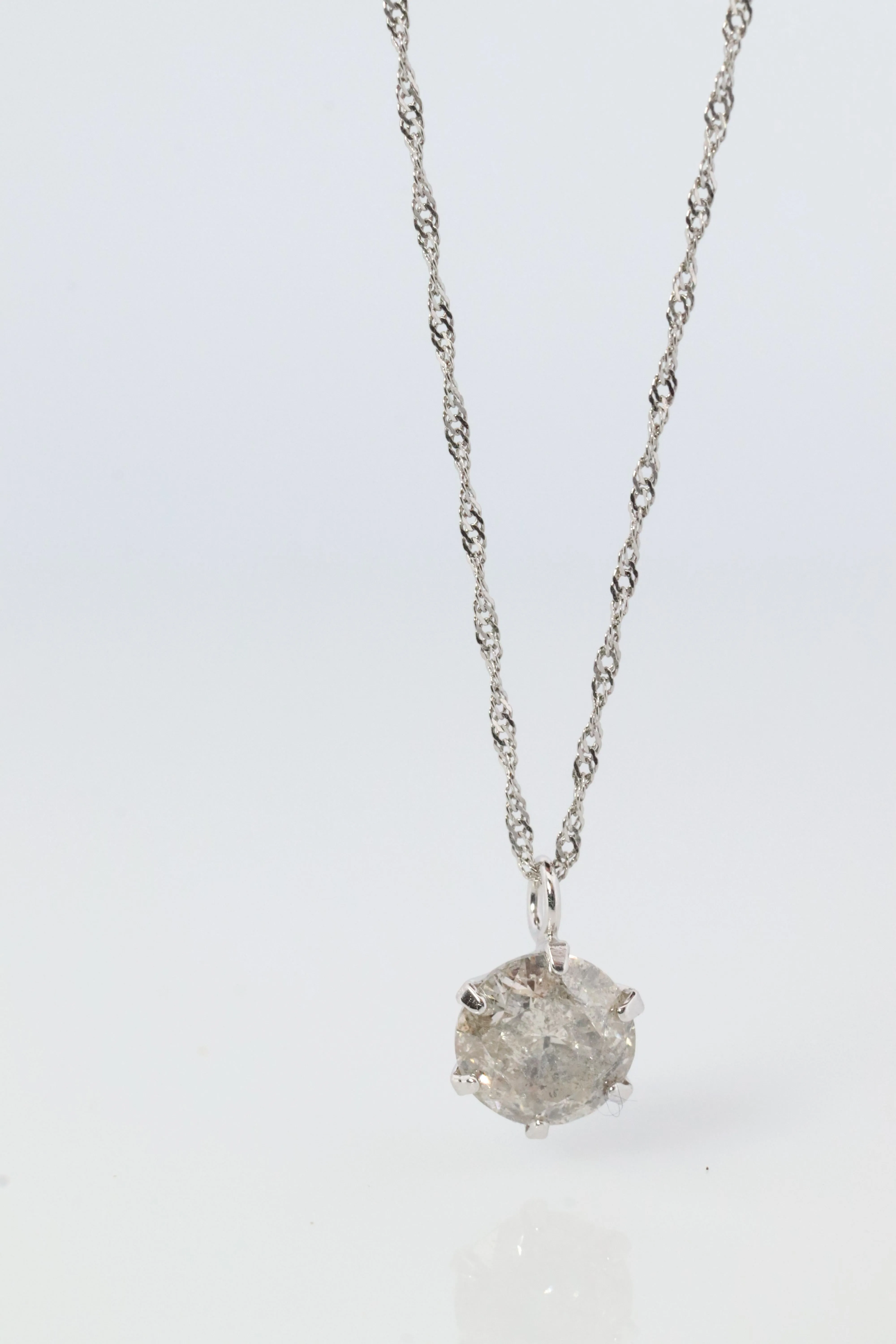 Large Diamond solitaire pendant. Platinum Pt900 Round diamond 0.6CT Necklace