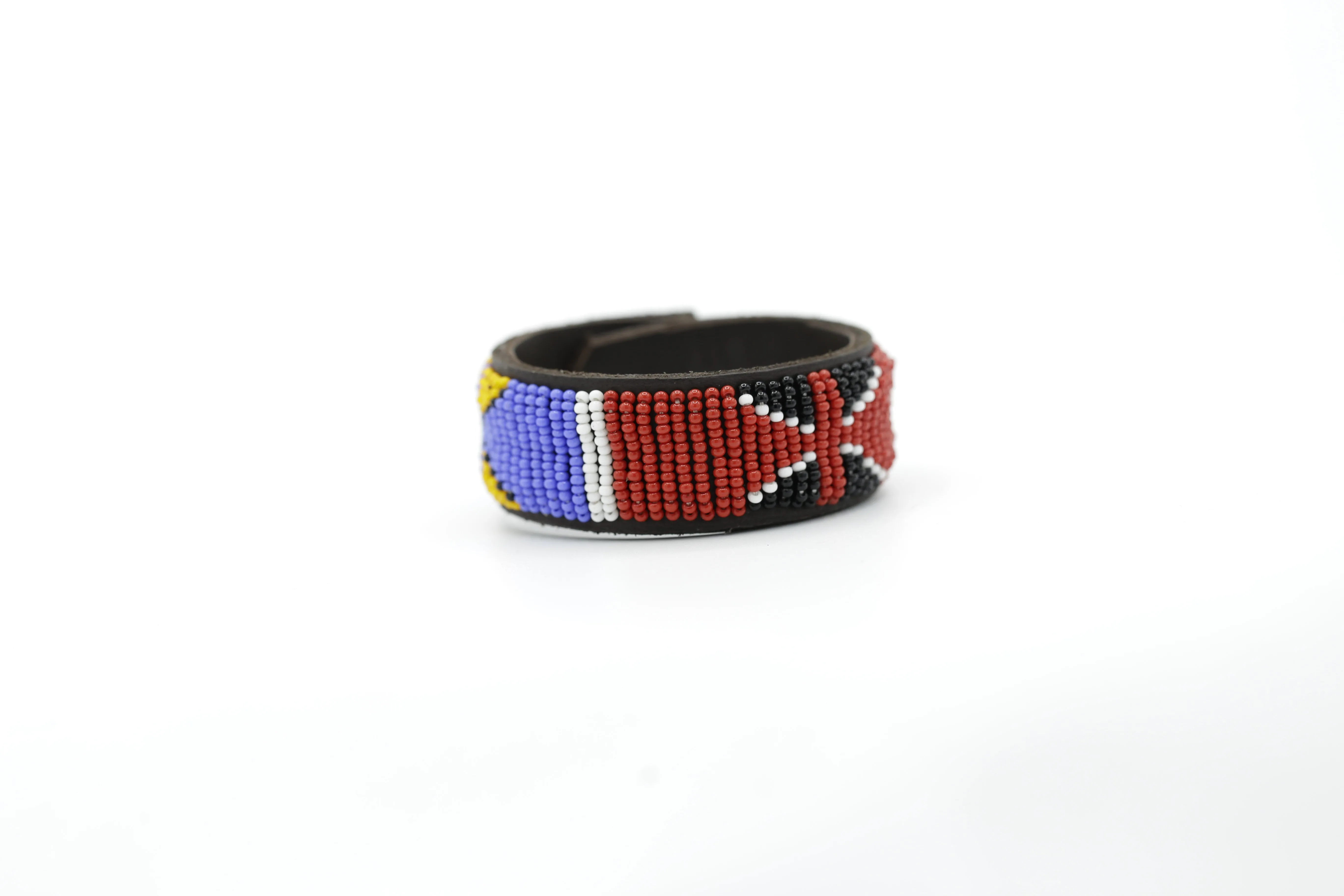Maaai Beaded Bracelet 13 - Press Button