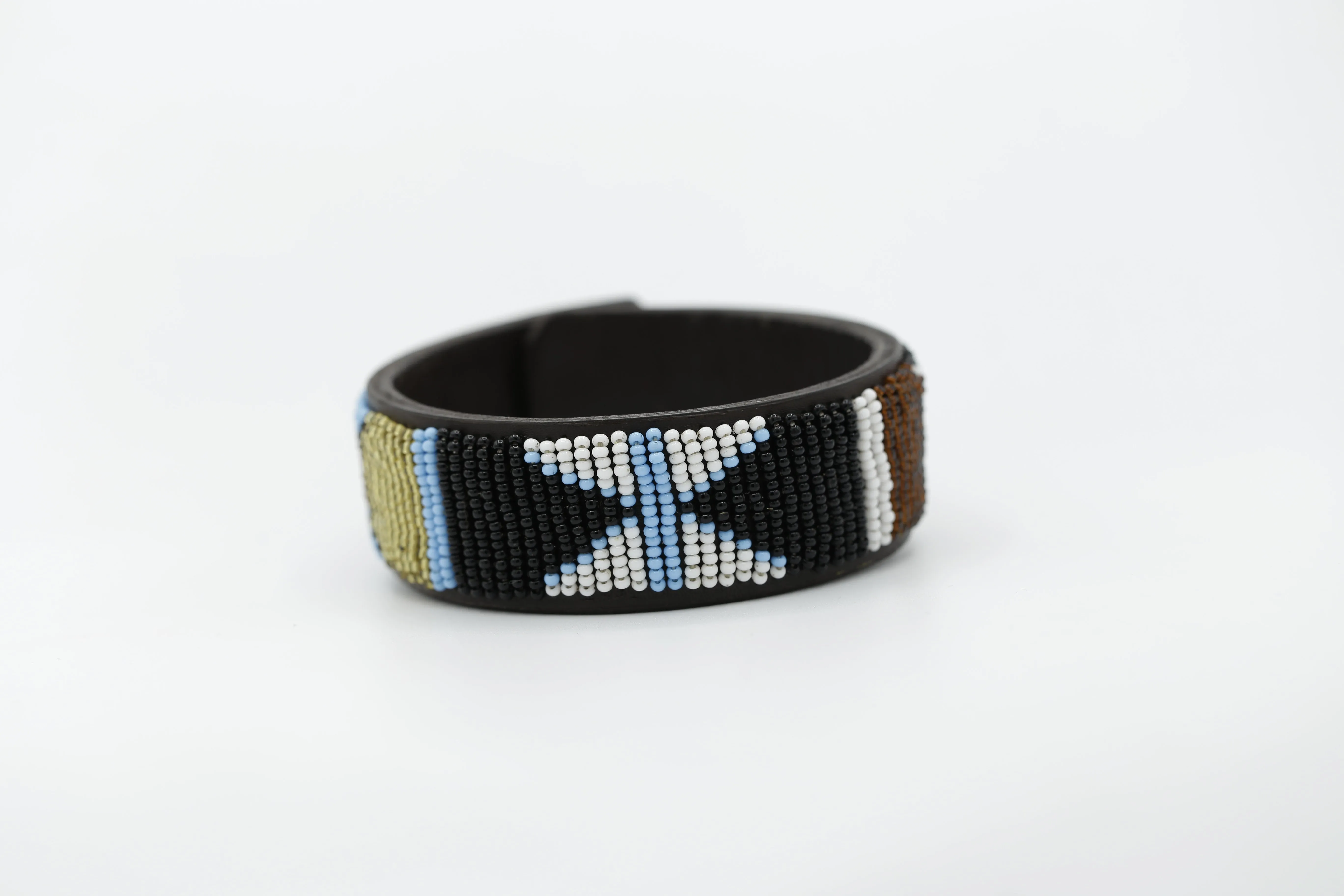 Maaai Beaded Bracelet 4 - Press Button