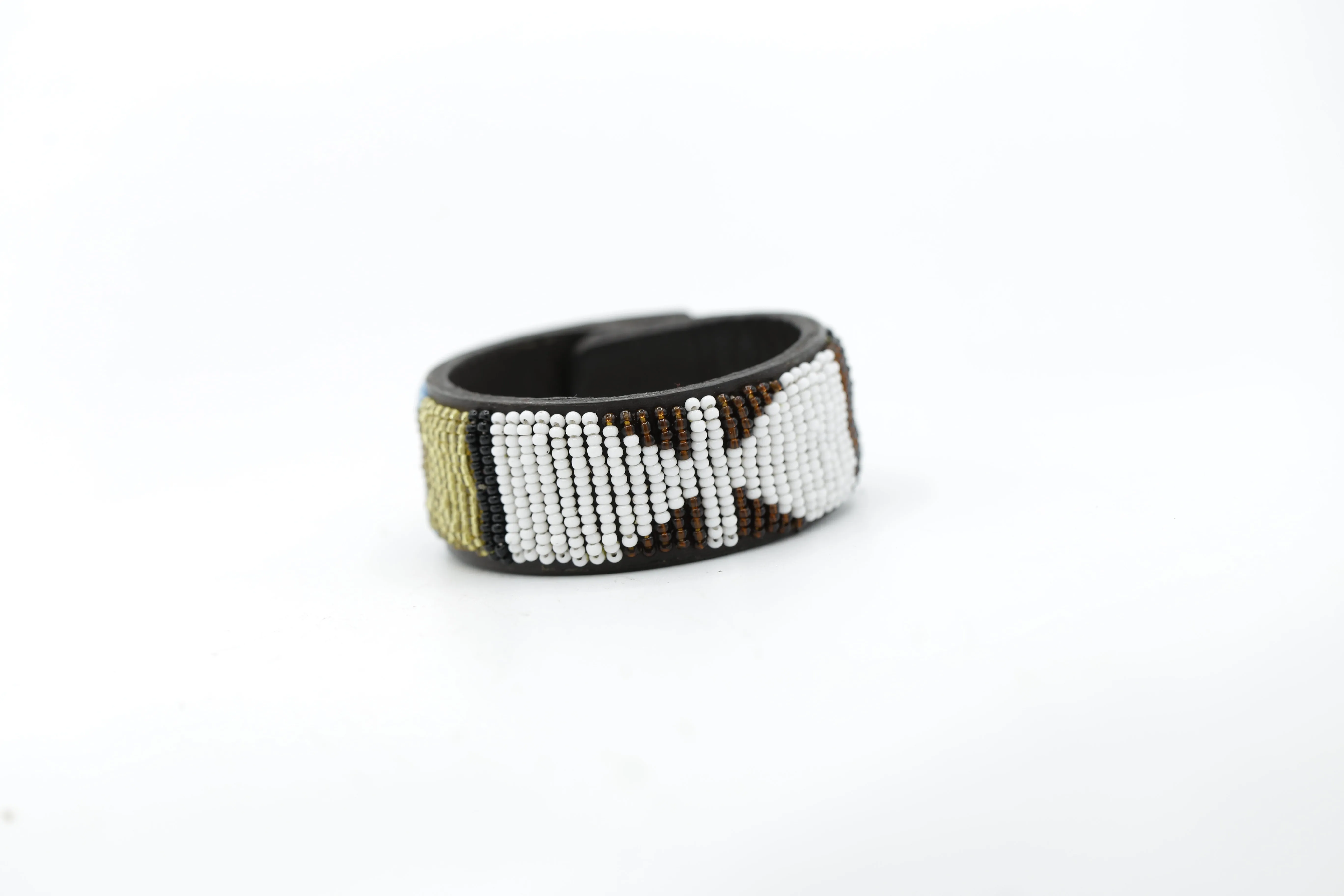 Maaai Beaded Bracelet 71 - Press Button