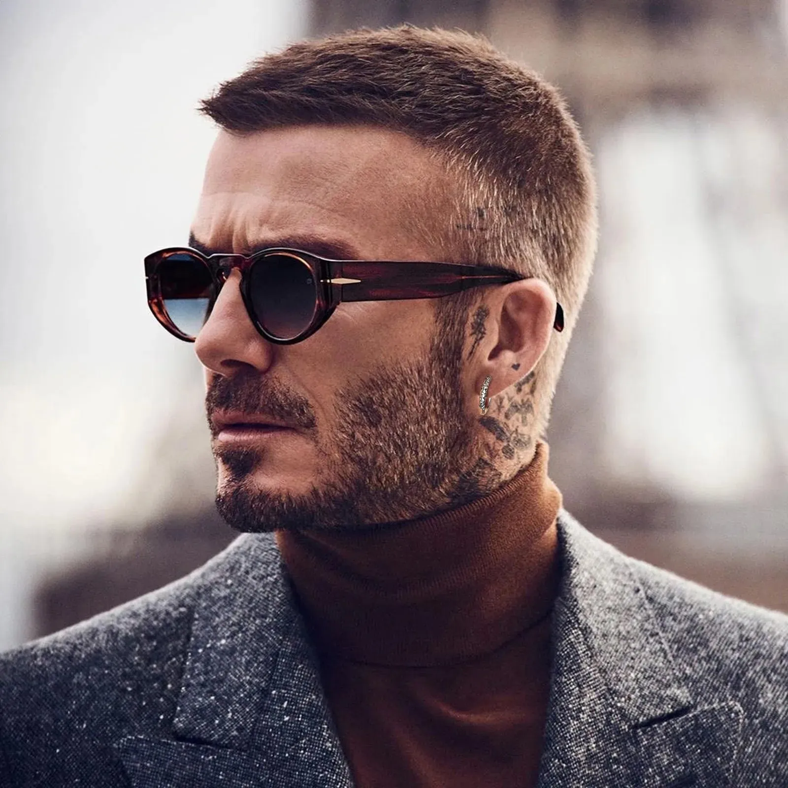 Men's Stylish Hoop Earrings, Waterproof Stainless Steel Round Huggie Hoops Vintage Gothic Ear Gifts for Him Jewelry