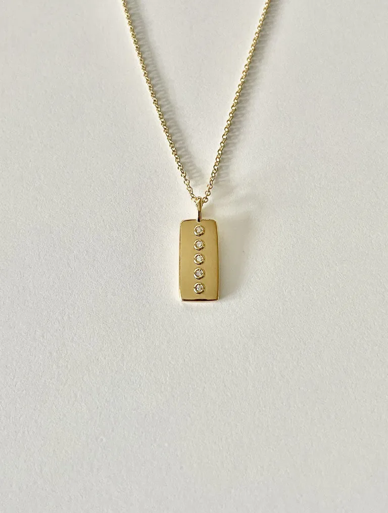 Minimal - Pendant with diamonds