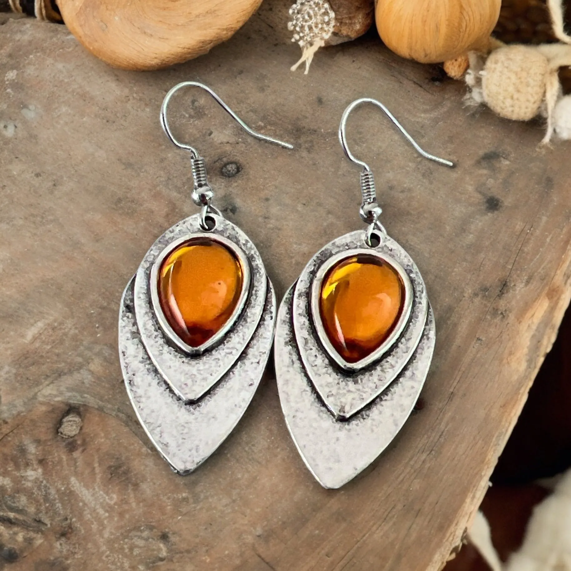 Orange & Silver Tiered Teardrop Earrings: Stylish & Vibrant Accessories
