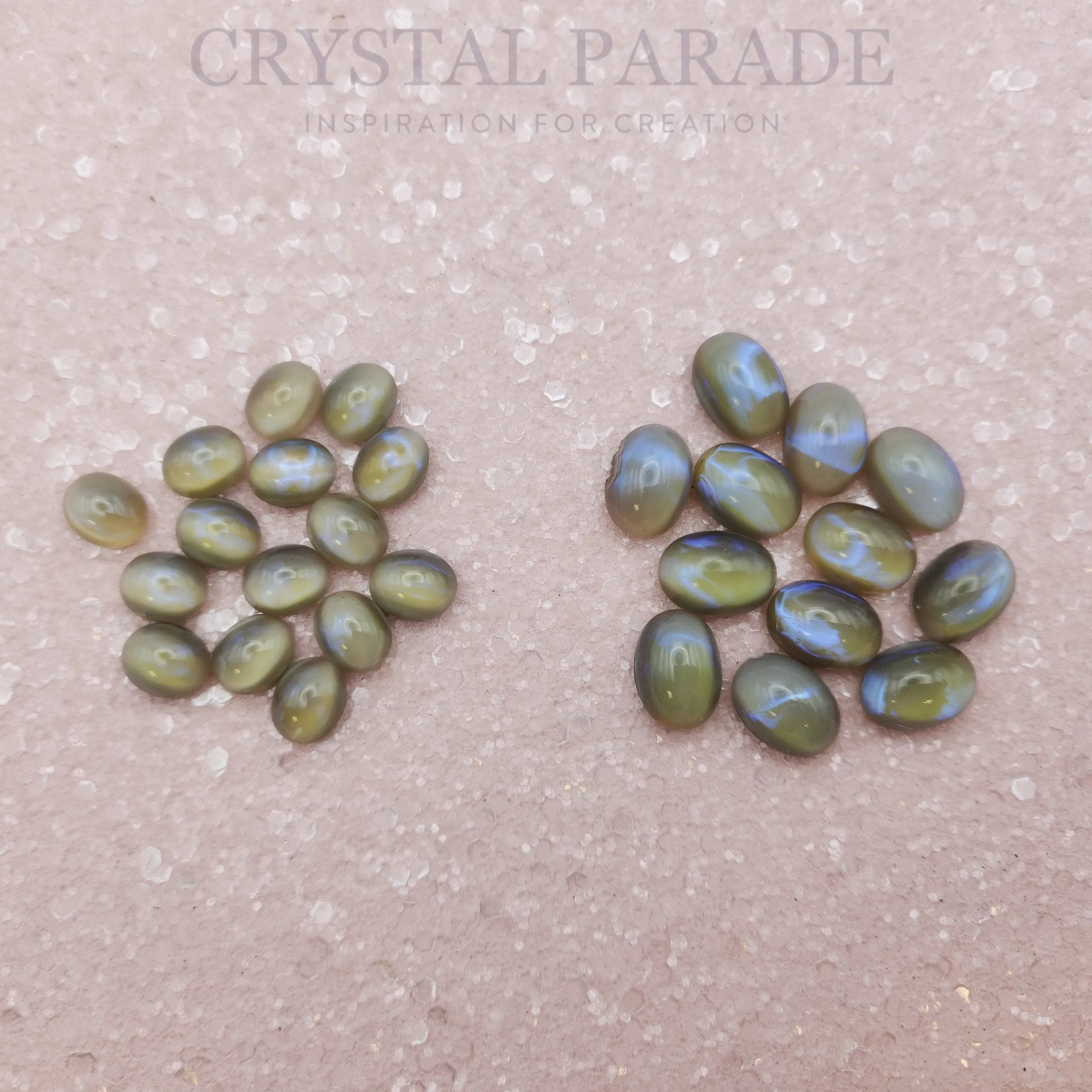 Preciosa Oval Cabochon - Moonshine Grey Opal (01674)