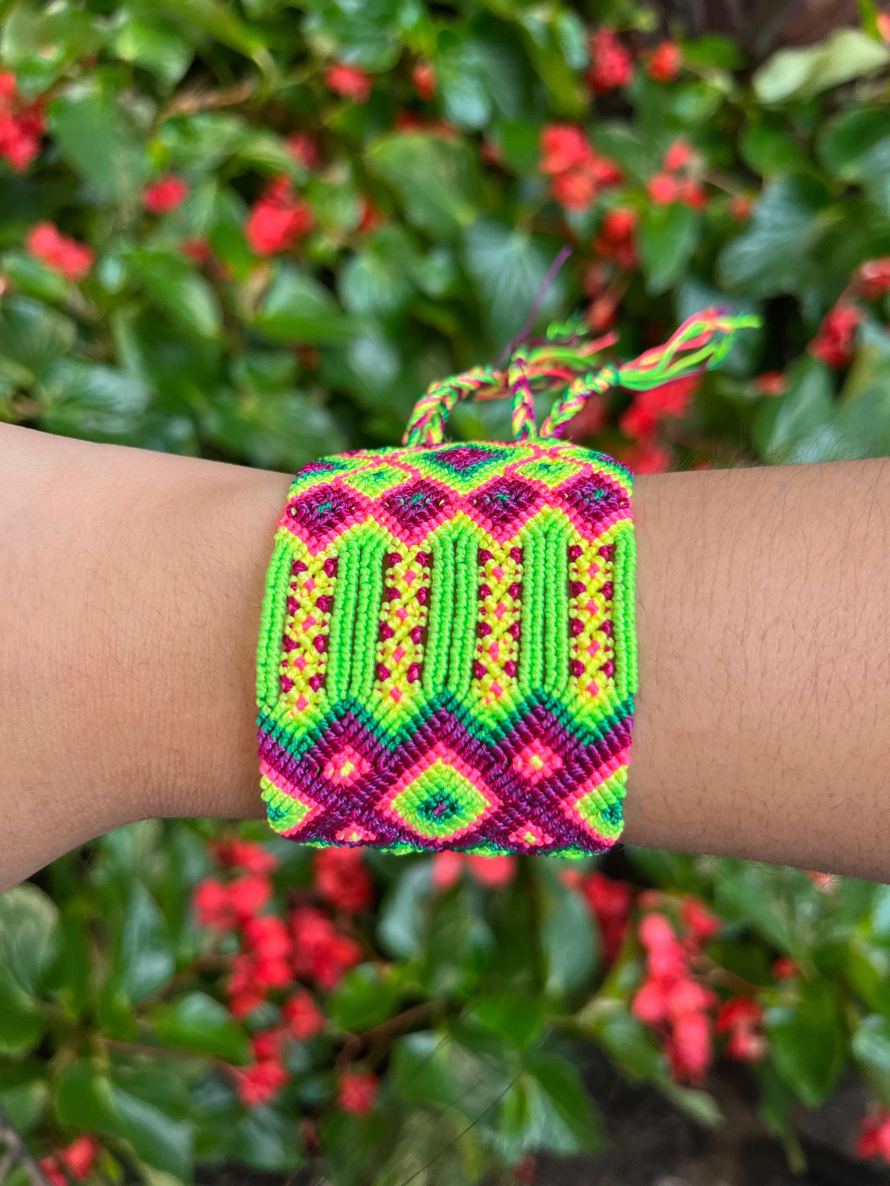 "Amistad" Handwoven Bracelet — Wide