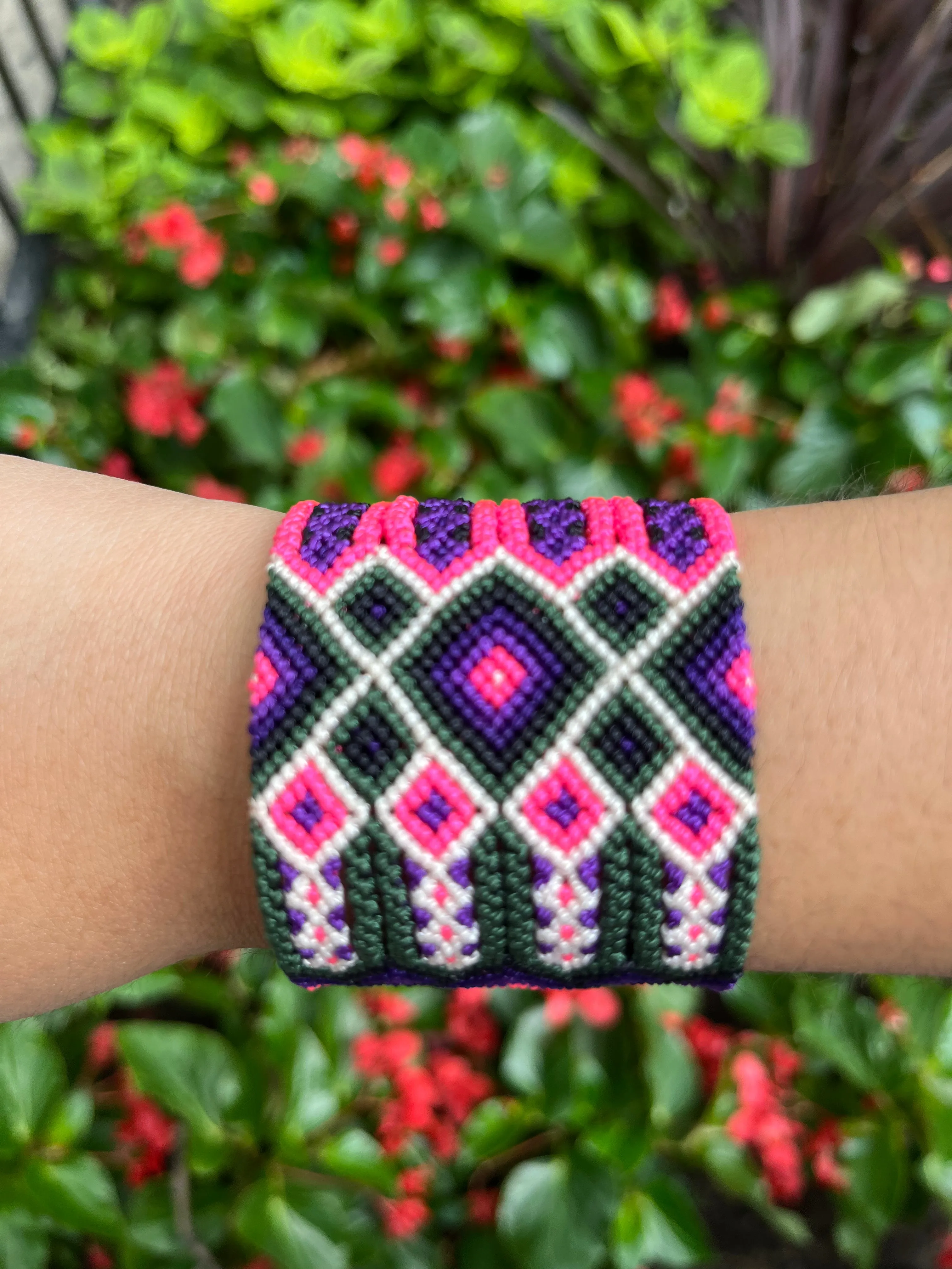 "Amistad" Handwoven Bracelet — Wide