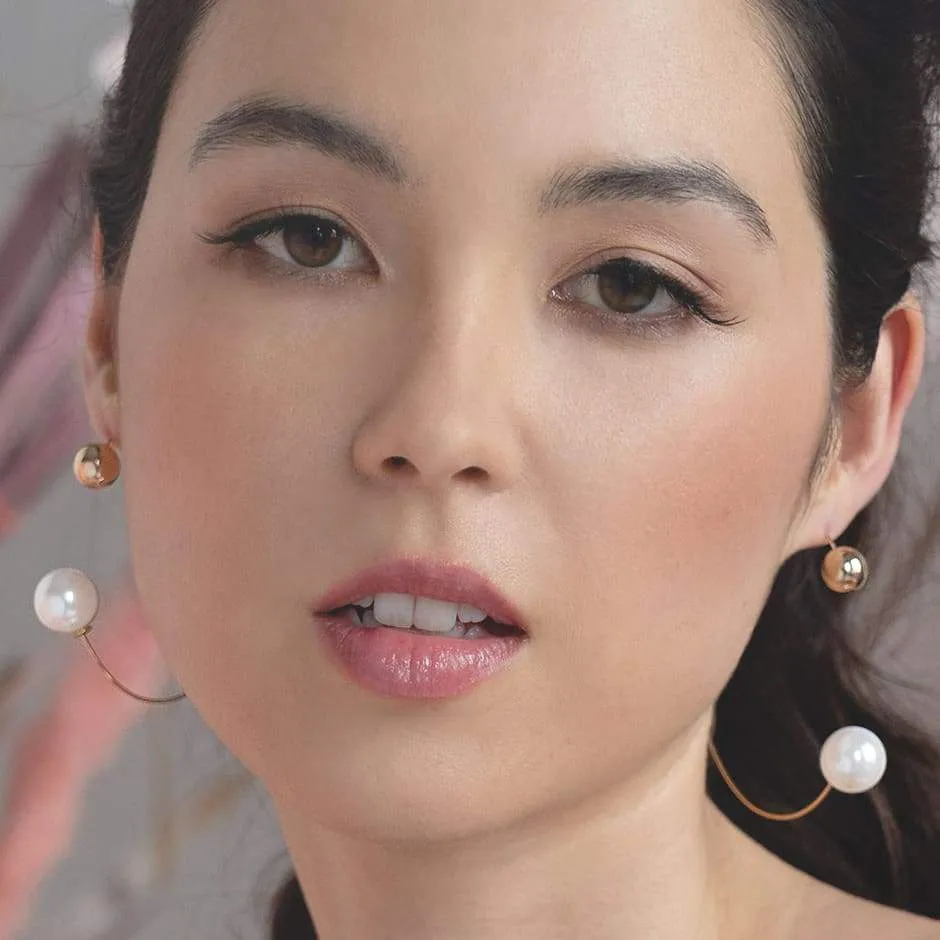 Rae Large Hoop and Pearl Ball Earrings Set
