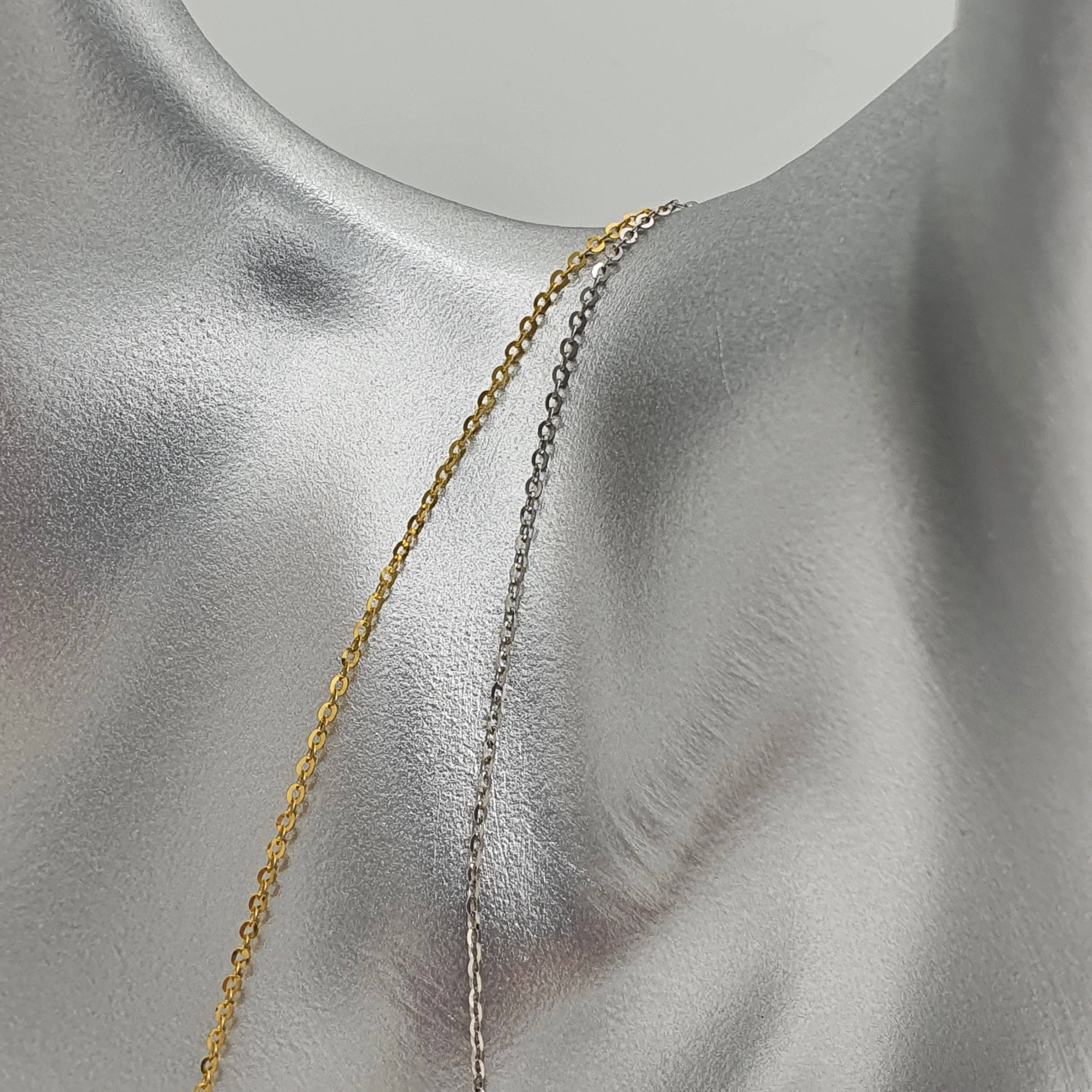 Single O Link Chain, 18k Yellow Gold