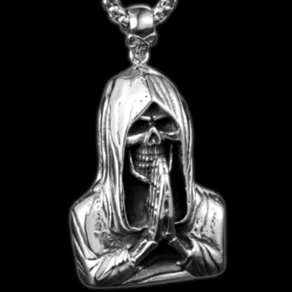 Skull Pray Necklace