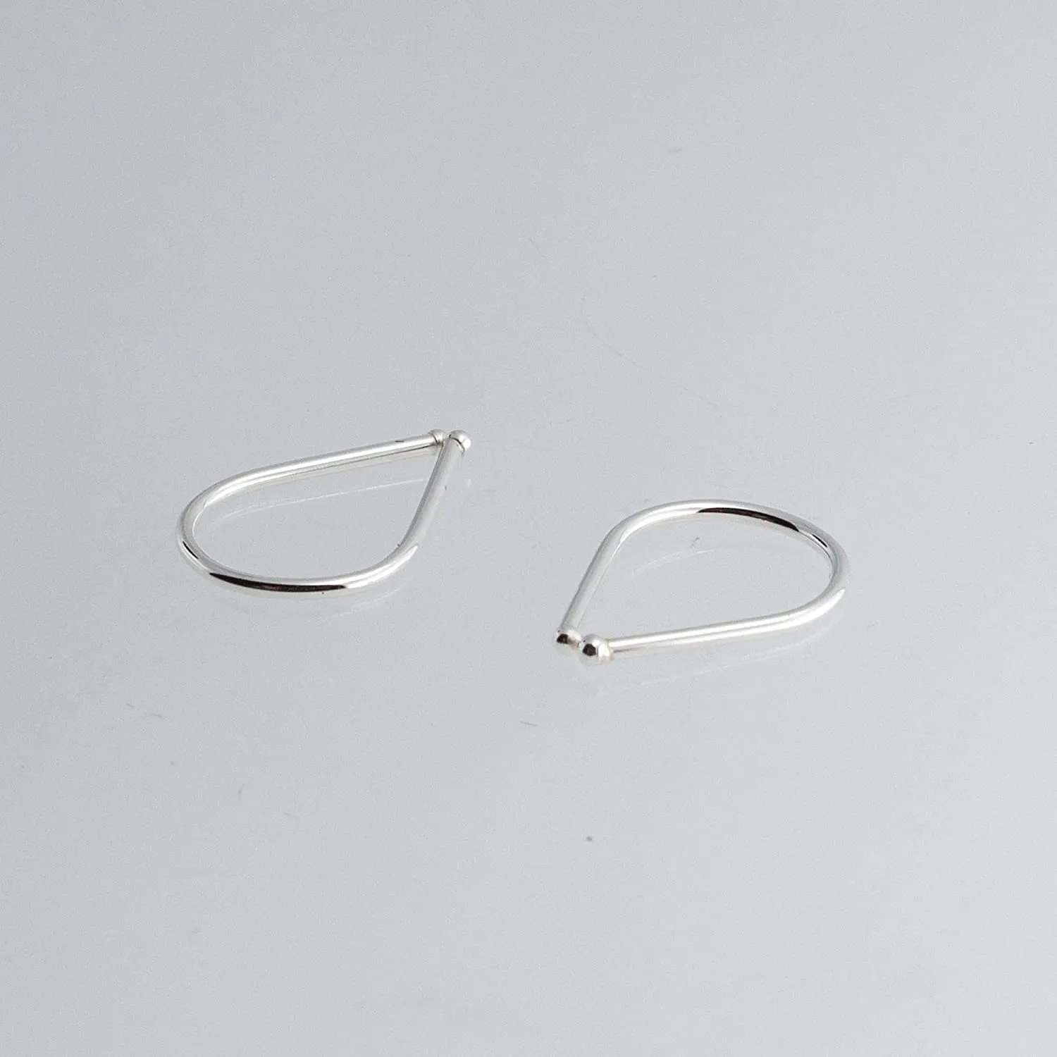 Small and Stylish: Teardrop Huggie Hoop Treadrop Earrings