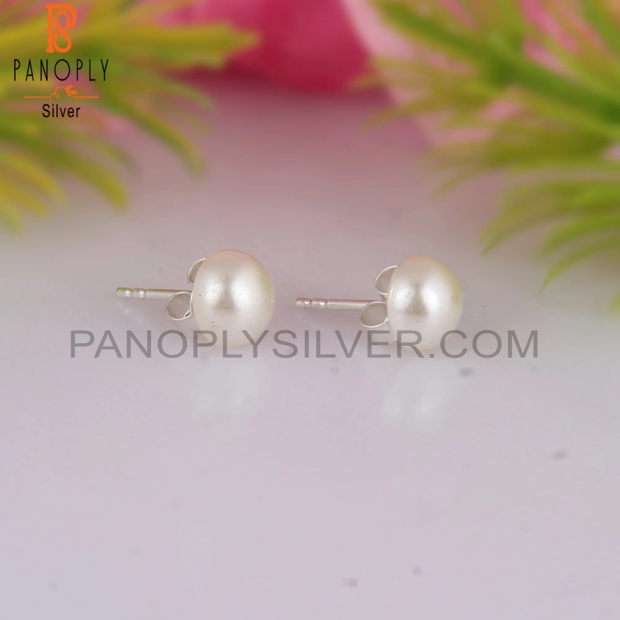 Stylish Pearl Round Shape 925 Silver Earrings
