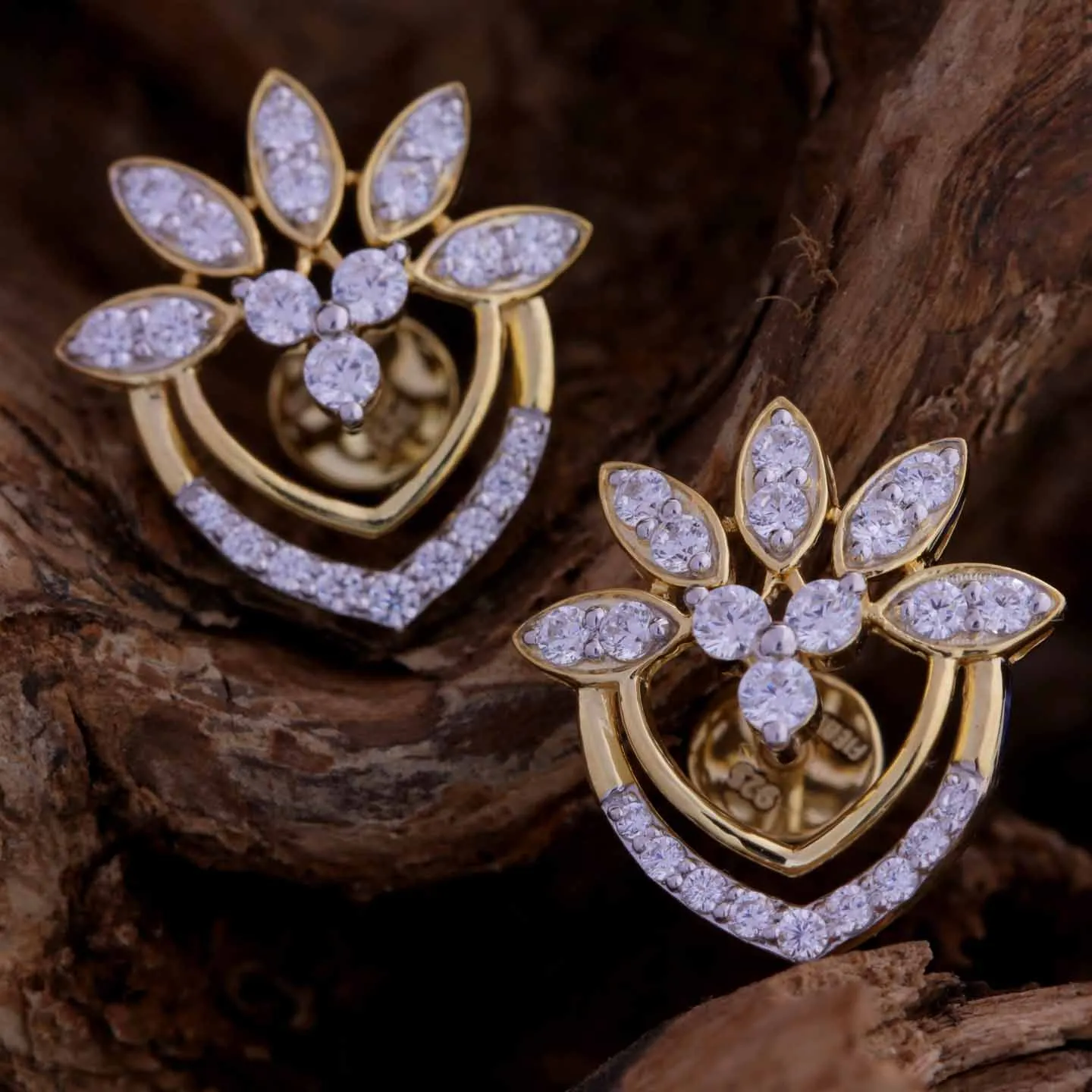 Stylish Silver Stud Earring