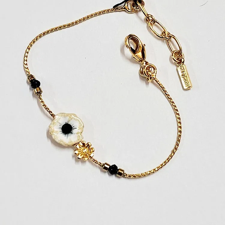 TARATATA ENAMELLED JEWELLERY GOLD WITH WHITE FLOWER