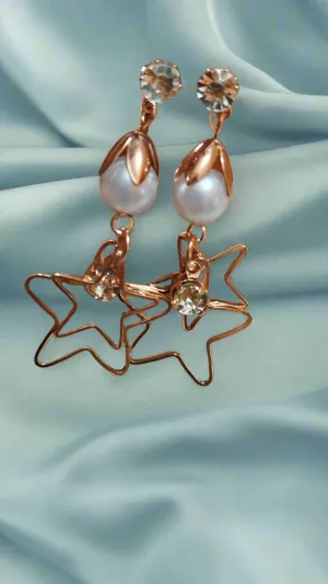 Trendy light weight shiny earring with korean western stylish danglers-i