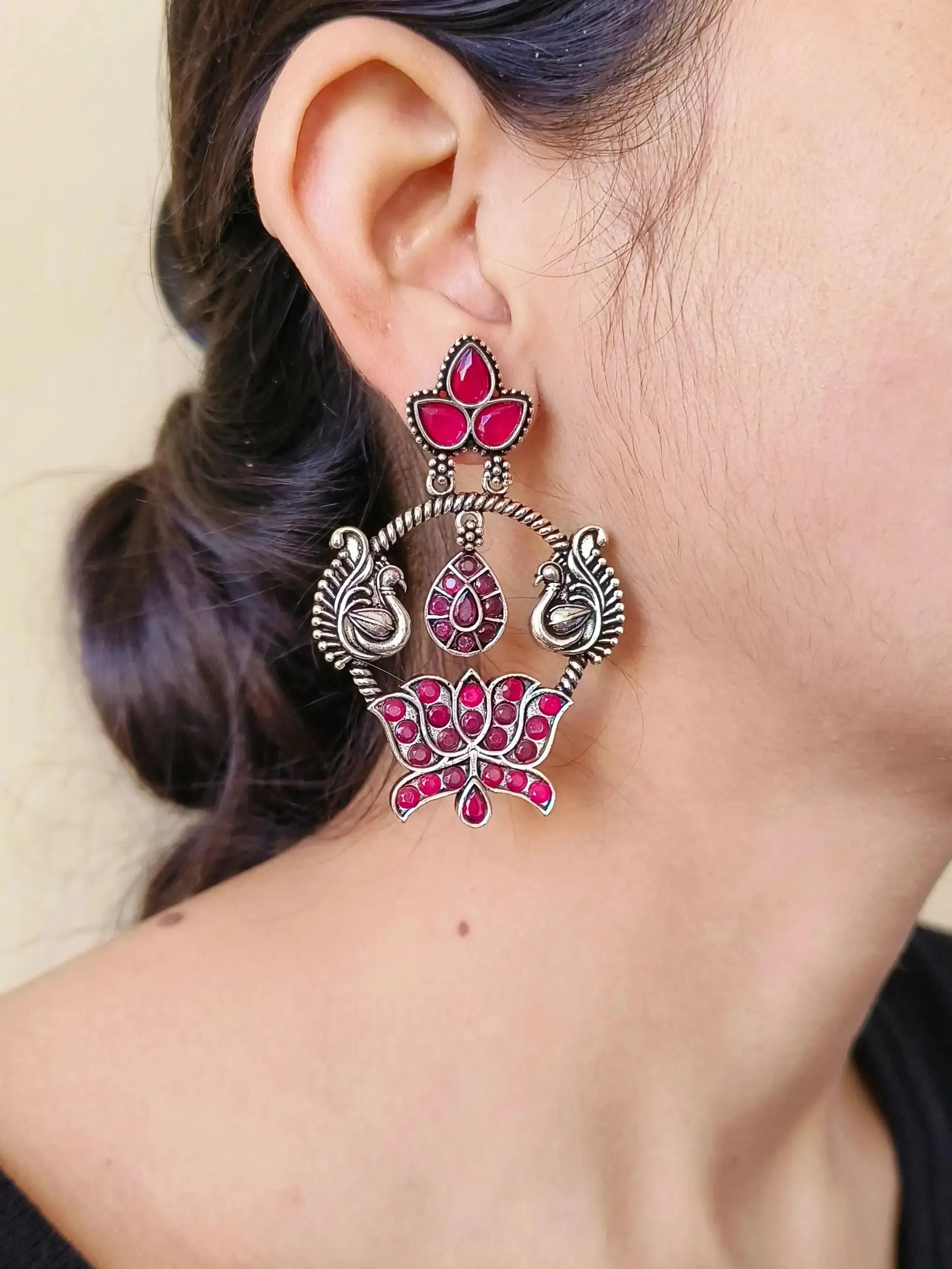Trendy Oxidised Dangler Earrings for Navratri – Elegant & Stylish | Sarichka